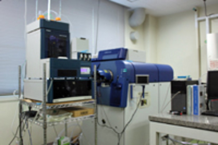 質量分析装置の画像1