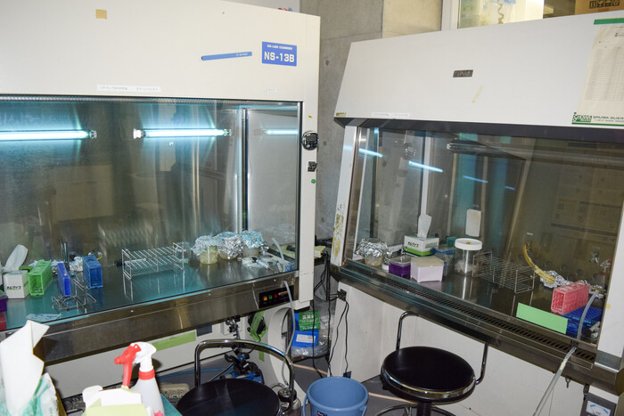 【愛知】細胞培養室を備え、光学顕微鏡観察や様々な分析評価ができる大学のラボ。（産学連携先）の画像2