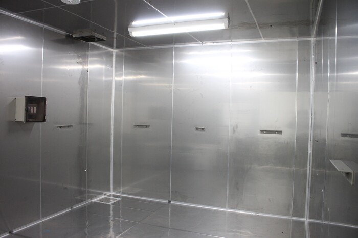 空気清浄機等による脱臭性能試験（30 m^3チャンバー）の画像1